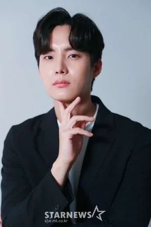  Choi Kyung-hoon photo