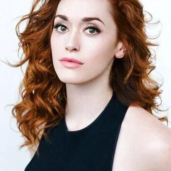  Sarah Power