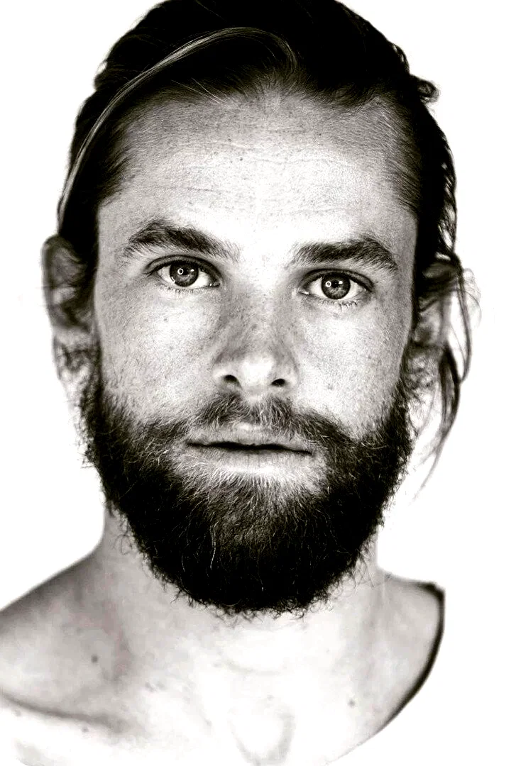  Chris Fisher