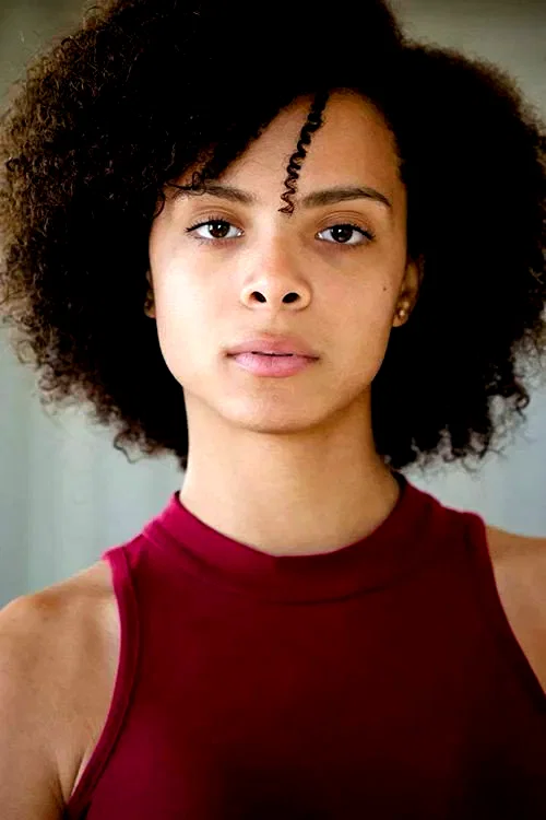  Angela Fairley