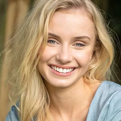  Meg Fraser