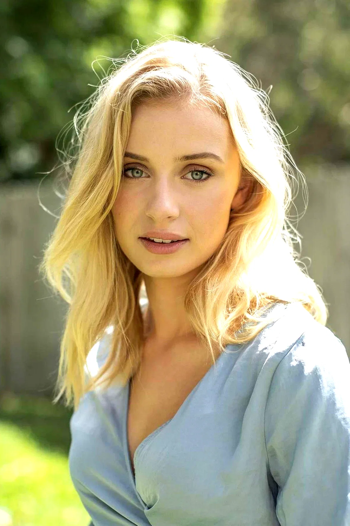  Meg Fraser