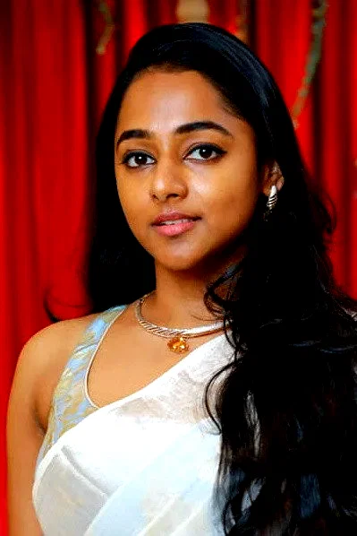  Santhy Balachandran