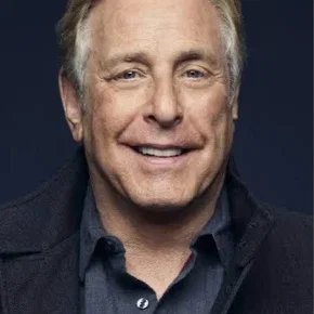 Photo star :  Charles Roven