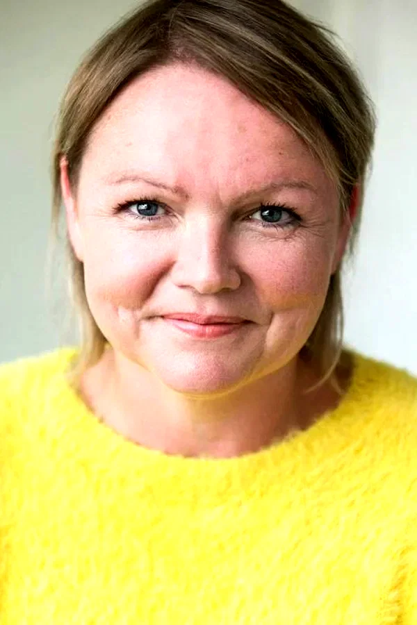  Frances Mather