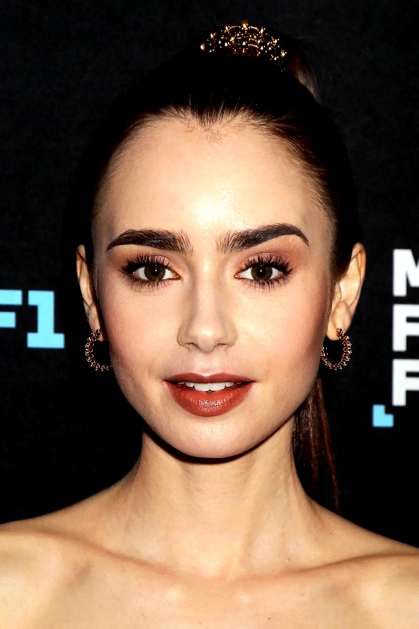 Lily Collins