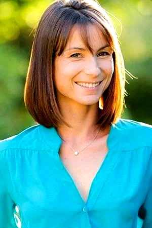  Jennifer Lauret