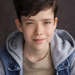 Photo star :  Maxwell Andrews