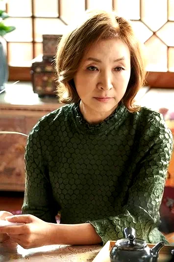  Chung Ae-rie