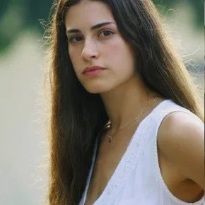 Photo star :  Aya Steinovitz