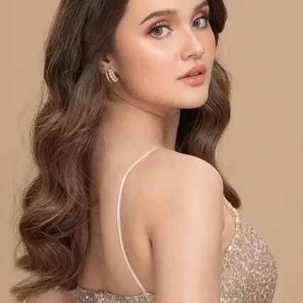  Kira Balinger