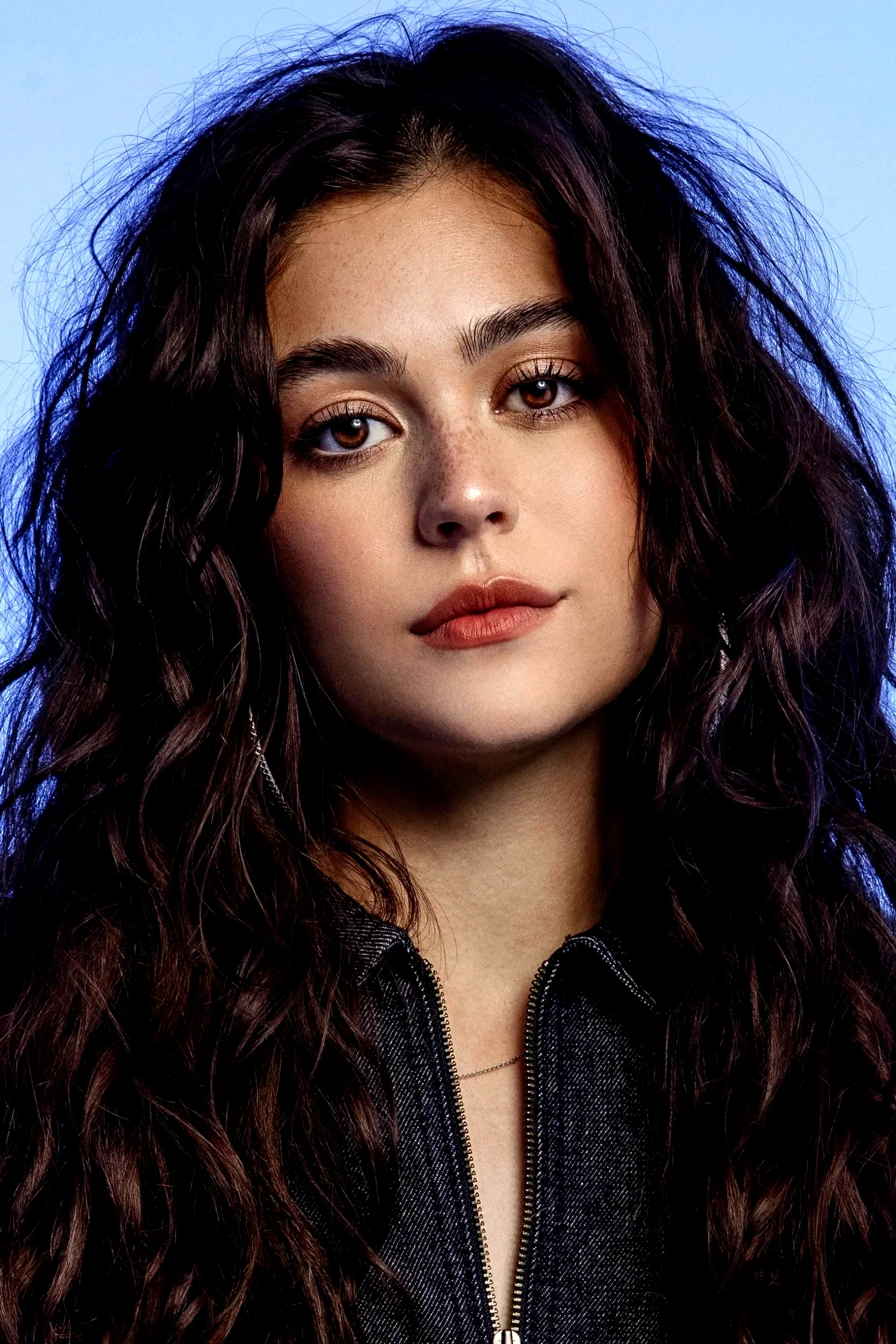  Mika Abdalla