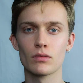 Photo star :  Freddie Dennis