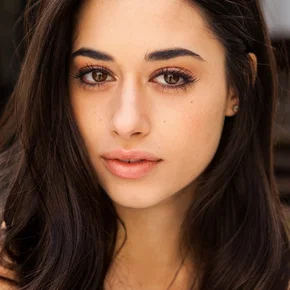 Photo star :  Jeanine Mason