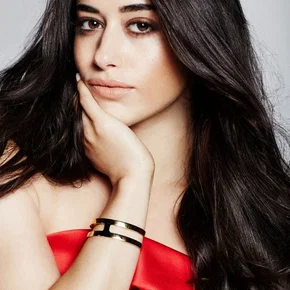 Photo star :  Jeanine Mason