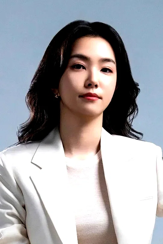  Gang Ji-young