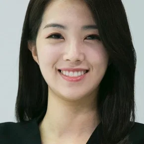 Photo star :  Gang Ji-young