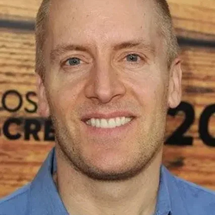  Mark Hentemann