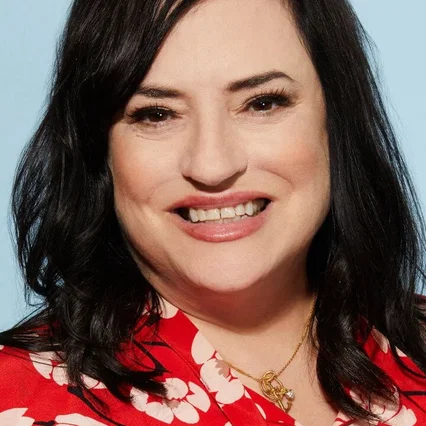  Kara Vallow