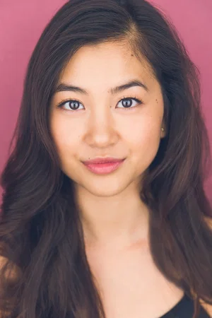  Laura Sohn photo