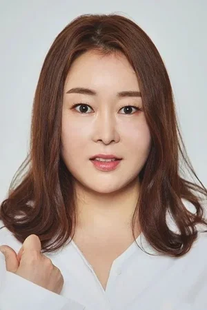  Yoon Sa-bong photo