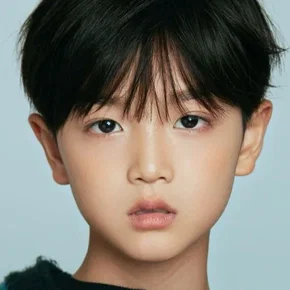 Photo star :  Wu Jia Jun