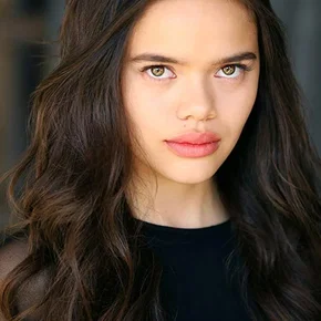 Photo star :  Malia Pyles