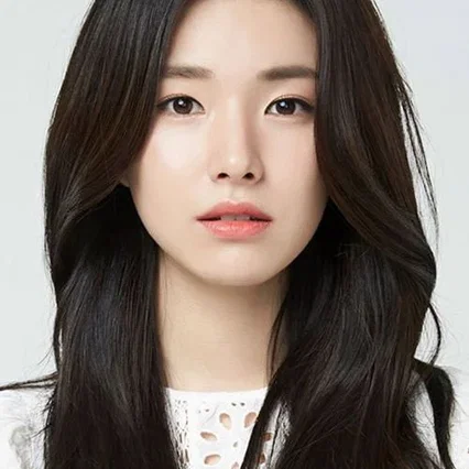 Shin Ha-young