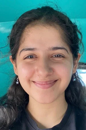  Divya Sharma photo