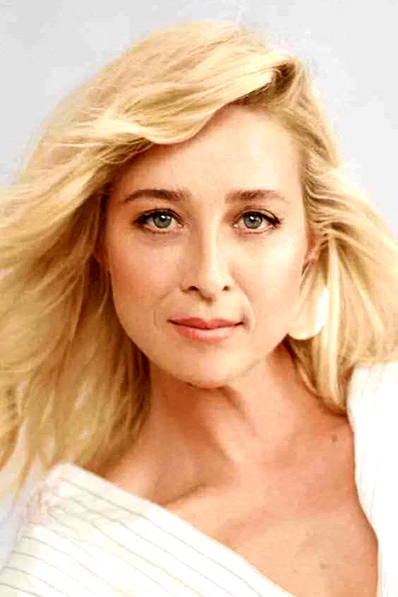  Asher Keddie