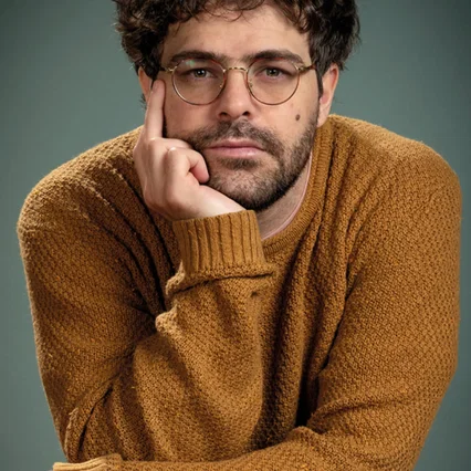  Peter Lanzani