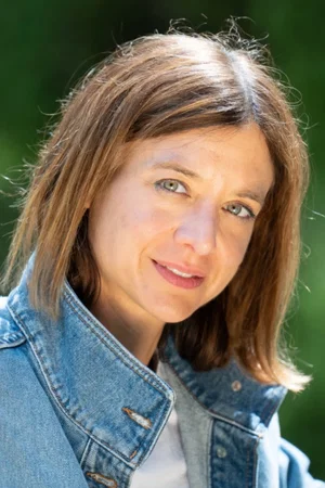 Camille Oesch photo