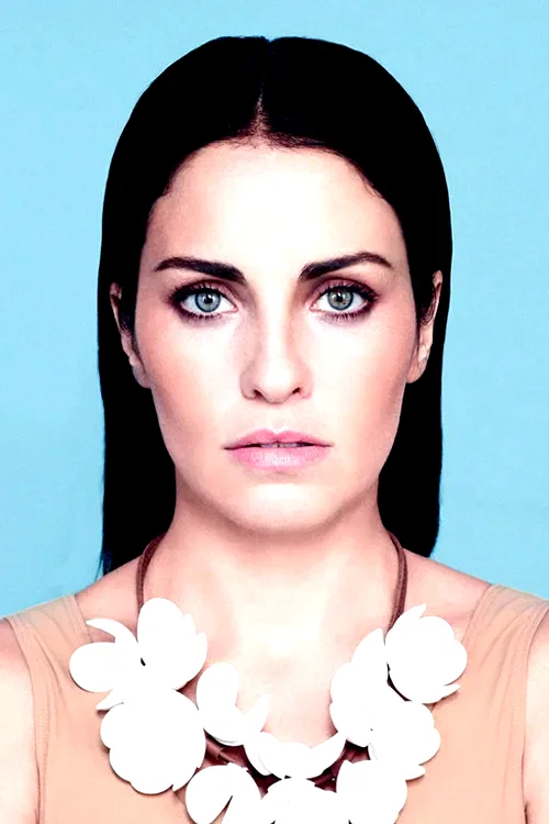  Aslı Tandoğan