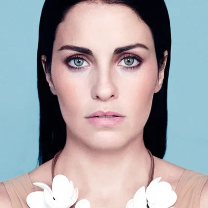  Aslı Tandoğan