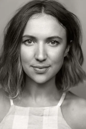  Esther Smith photo