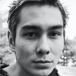 Photo star :  Evan Mock