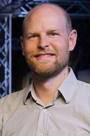  Will Becher photo