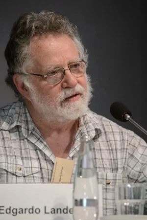  Edgardo Lander photo