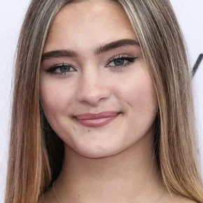 Photo star :  Lizzy Greene