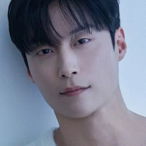 Photo star :  Heo Nam-jun