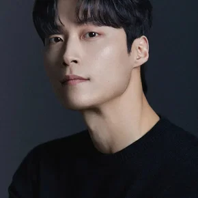 Photo star :  Heo Nam-jun