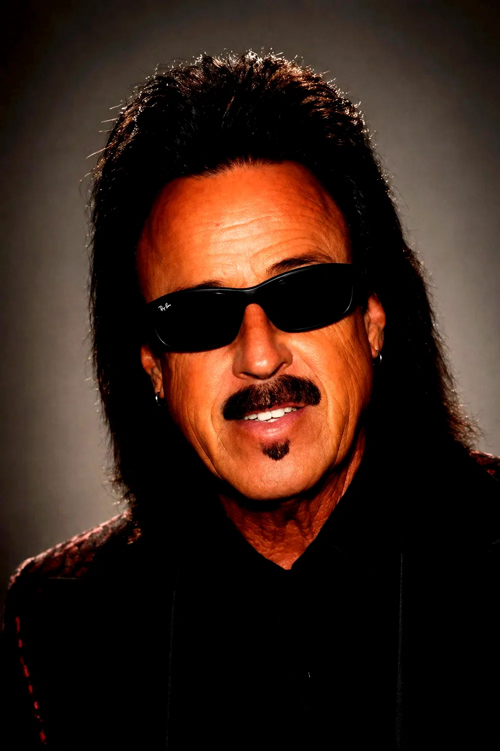  James Ray Hart