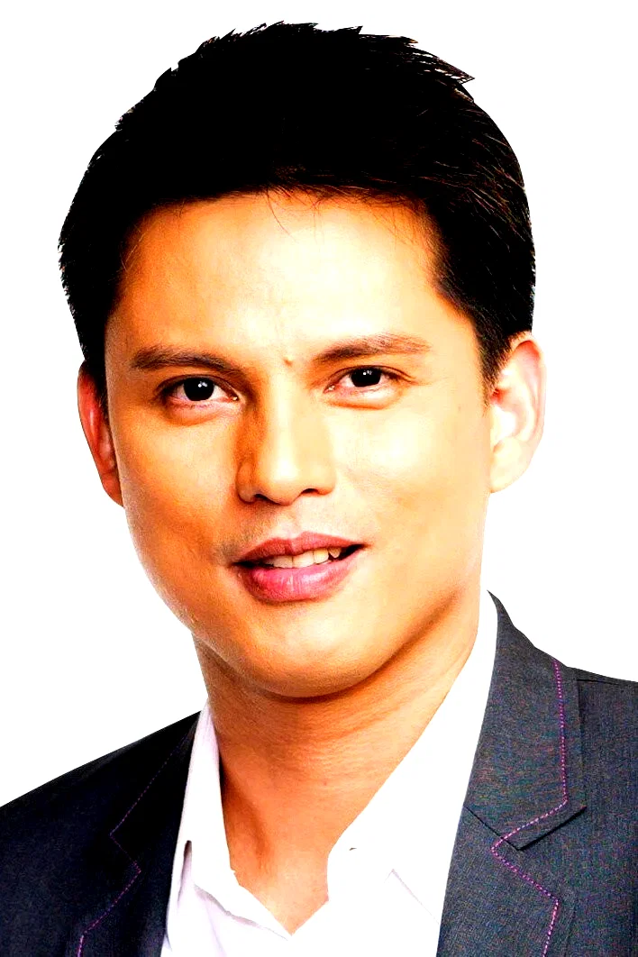  Zoren Legaspi