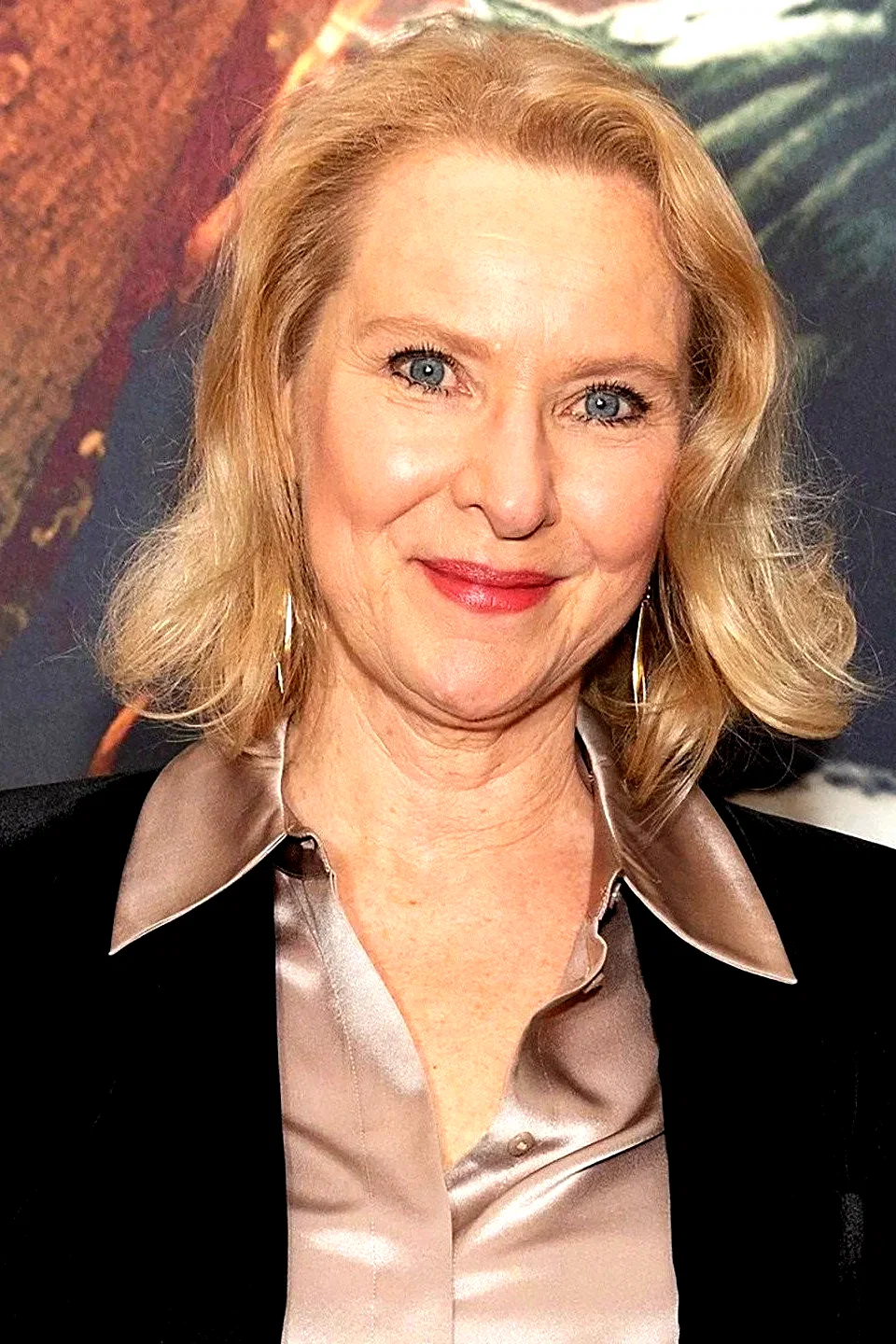  Teresa Banham