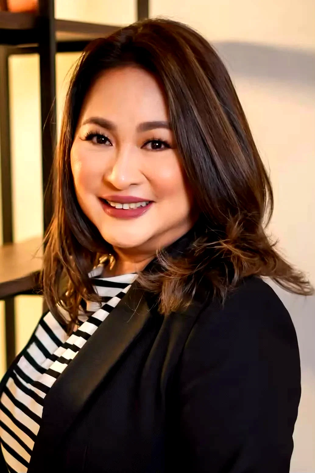  Mae Cruz-Alviar