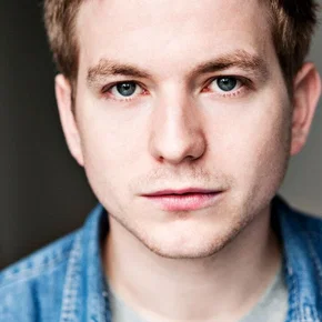 Photo star :  Harry McEntire