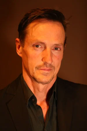  Chris Chameleon photo
