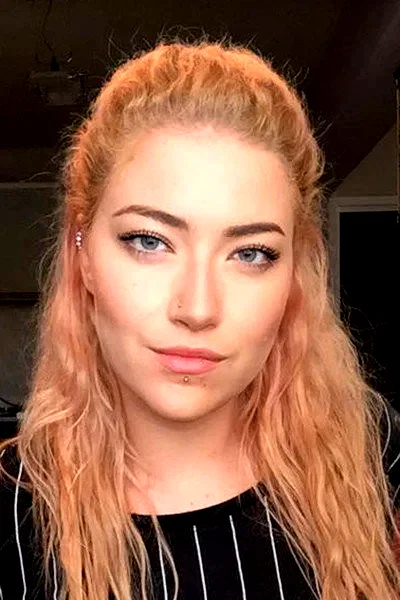  Aphrodite Kourtaki