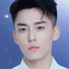 Photo star :  Zhao Hua Wei