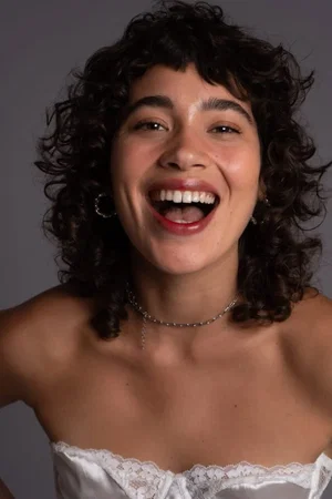  Flora Sandyá photo